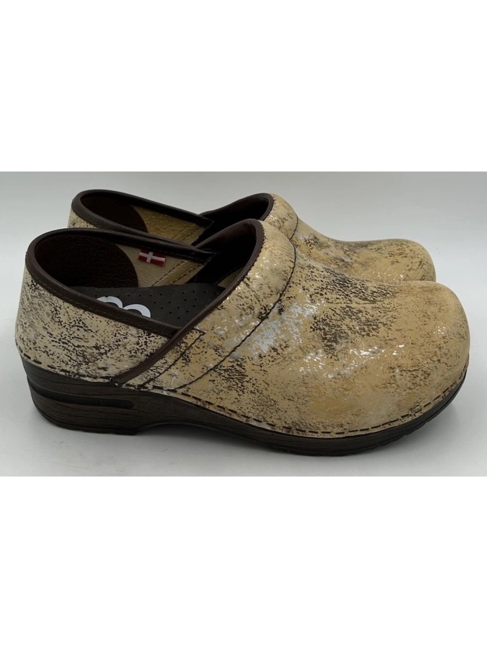 Sanita Gold Flake Danish Women’s Nurse Clogs (Size 37 EUR / 7 US)
